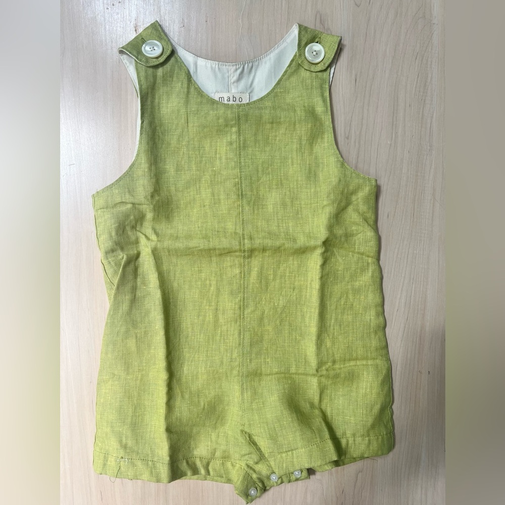 Mabo Kids one-piece linen romper, size 4-5 years